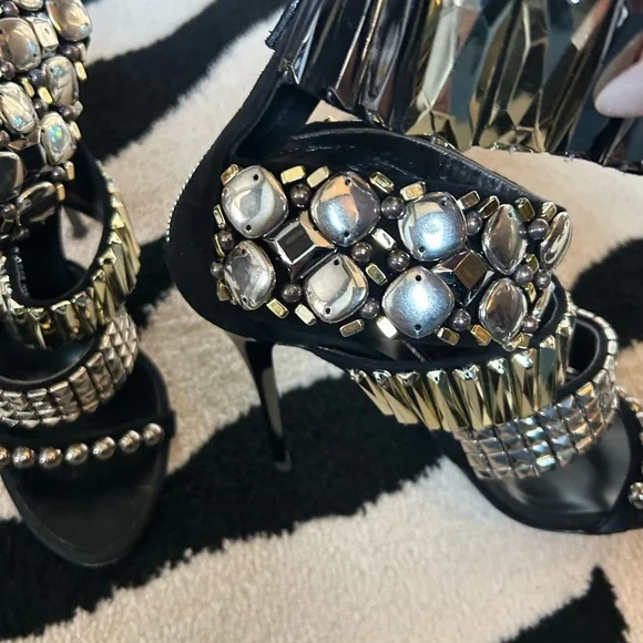 Giuseppe Zanotti Silver and Black Stiletto Sandals - Picture 5 of 10